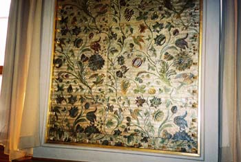 06-Parliament-Senate-leatherwallpaper