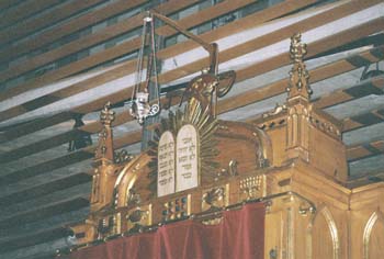 09-Liberec-Synagogue-interiordetail