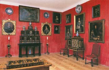 12-Nelahozeves-redroom